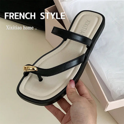 Women'S Cross Strap Flat Sandals Toe Ring Open Square Toe Thong Slides for Beach Summer Outdoor Casual Walking Shoes for Daily Wear