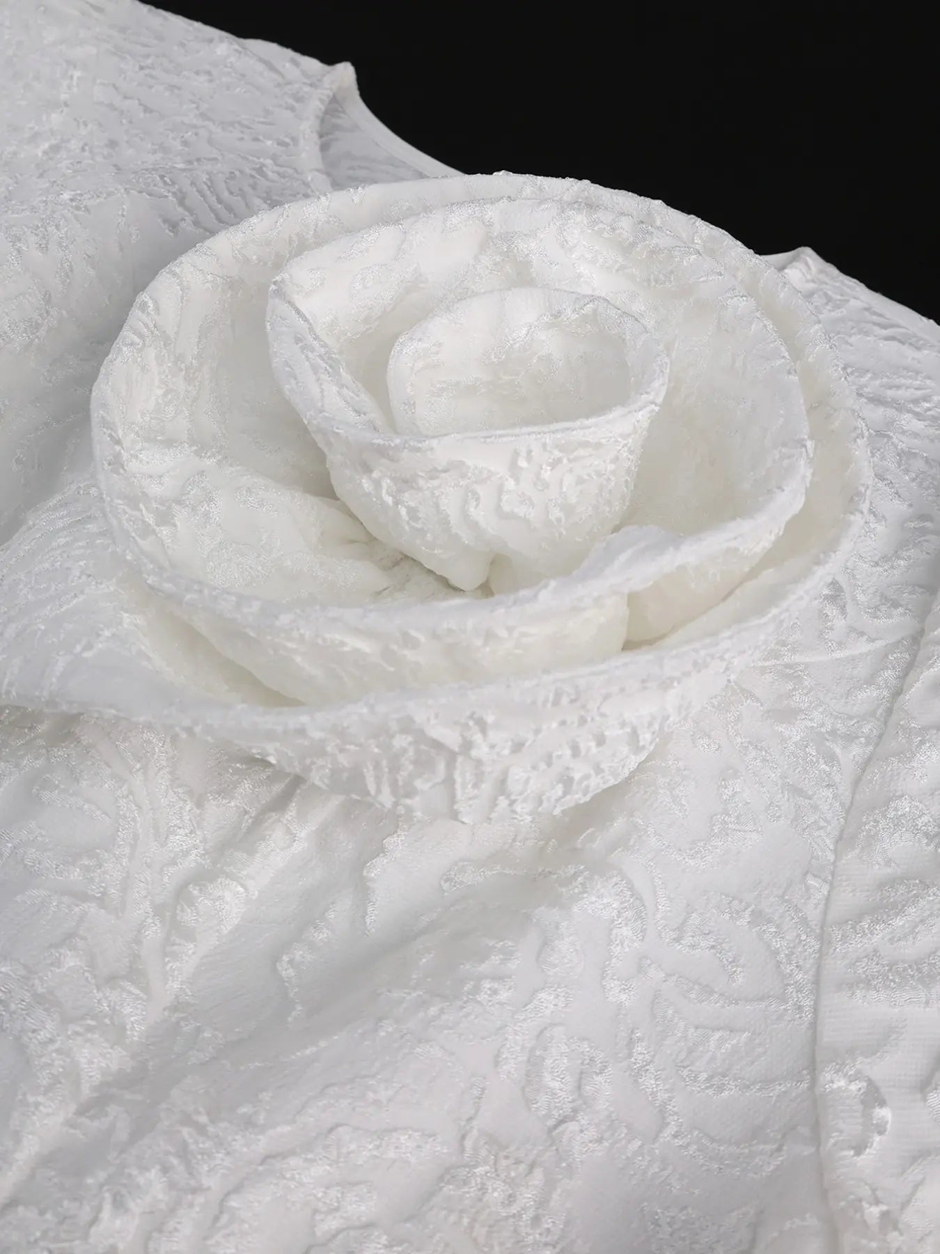 Elegant Chic White a Line Dress Women Floral Jacquard Cape Sleeve Midi Dress Wedding Guest Church Dress Big Flower Detail High Waist Flow Formal Party Occasion Dress Womenswear