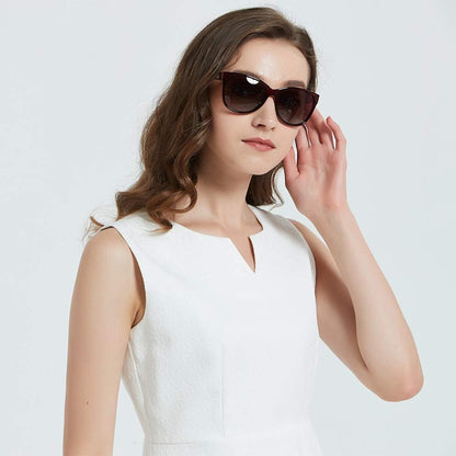 Stylish Women's Sunglasses with Polarized UV Protection 🌞🕶️ #TrendyLook #SummerVibes