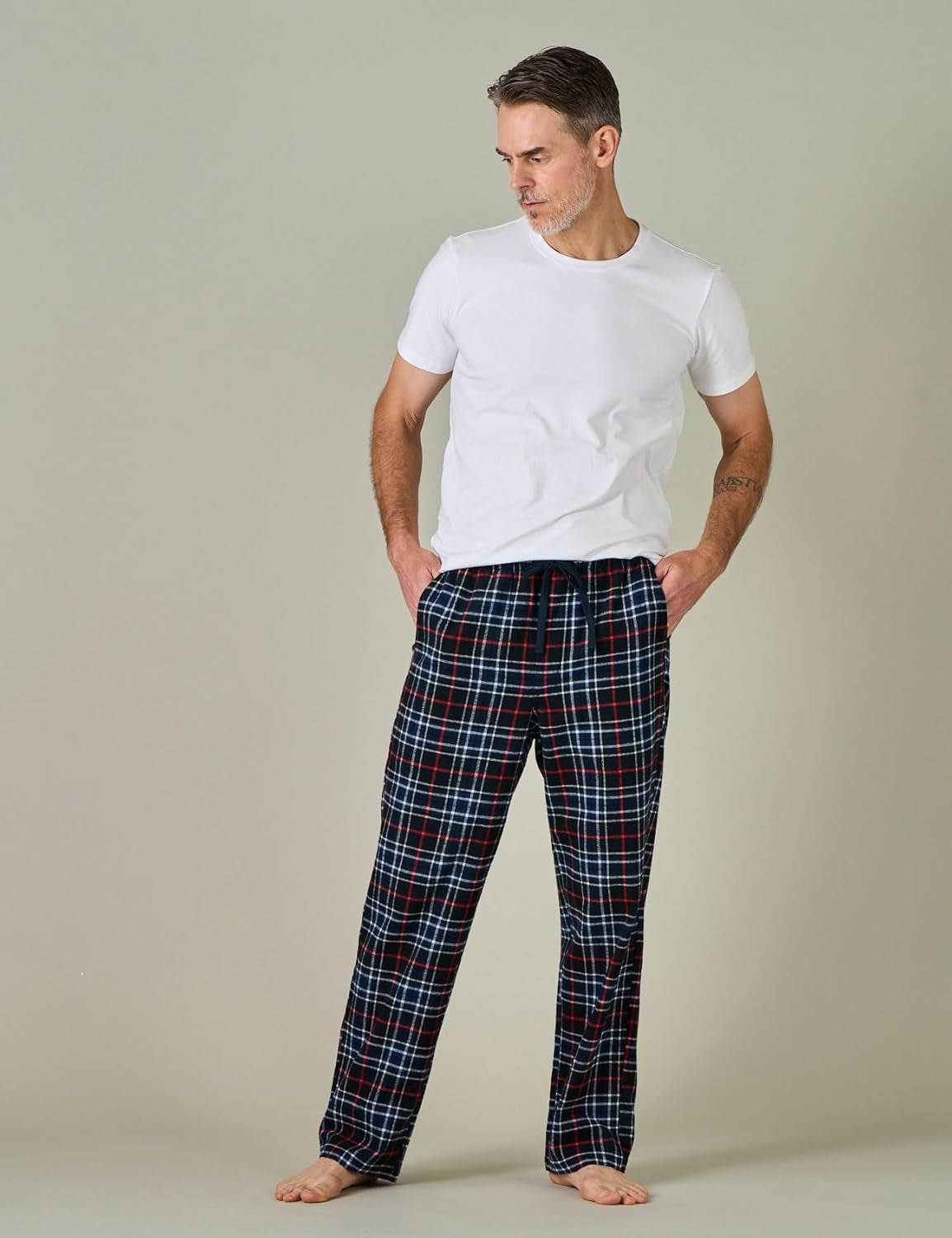 Cozy Up in Our Men's Flannel Plaid Pajama Pants - Perfect for Lounging & Sleeping! 💤🛌✨