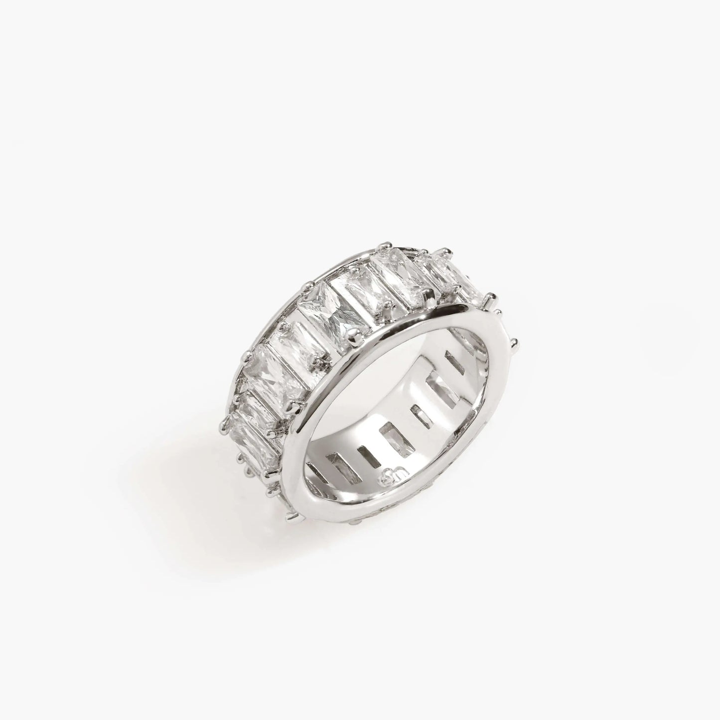 En Route Silver Strass Me in Ring, US Size 6-8, Thick Band with Icy Stones, Modern Sparkle for Bold Moments