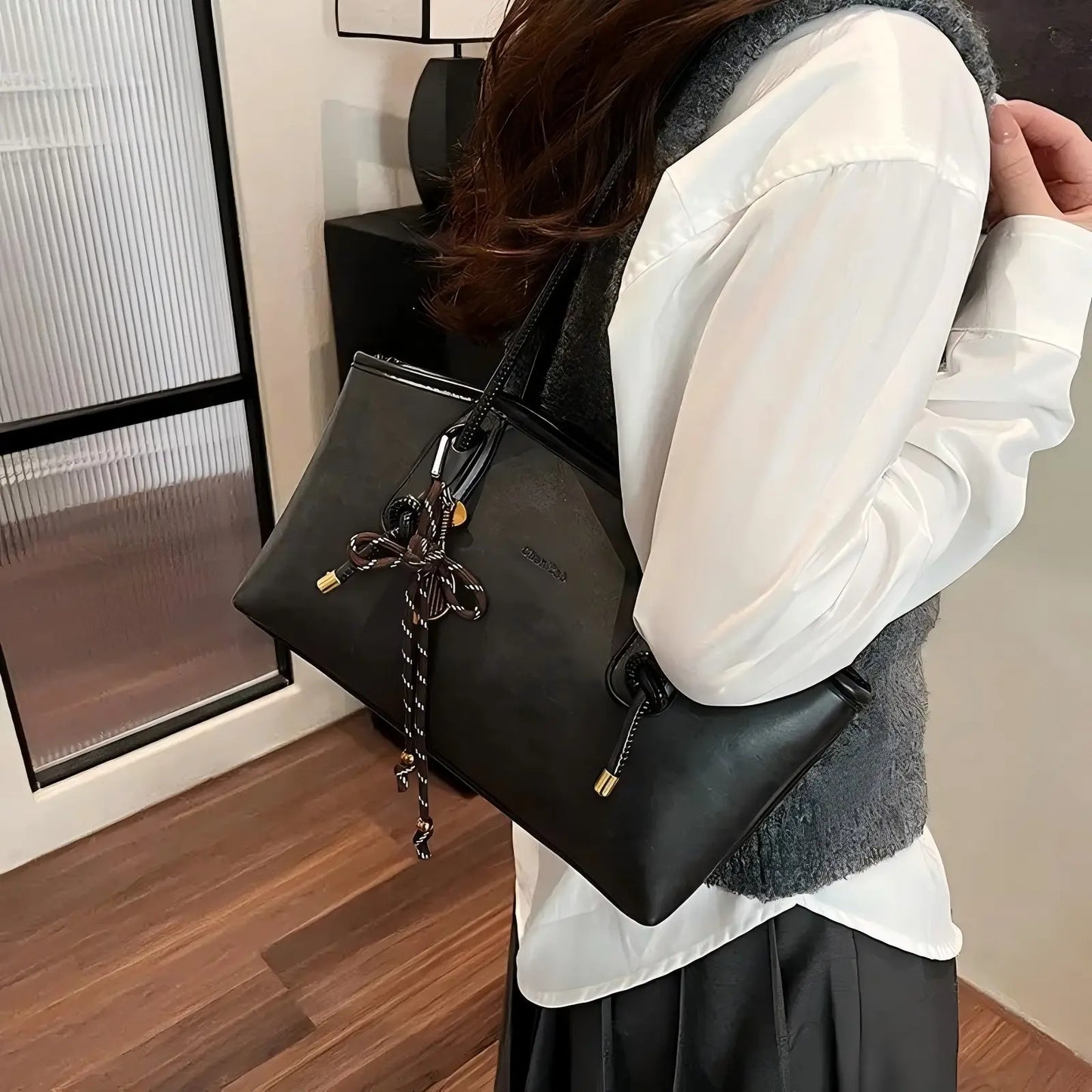 Retro Versatile Women’S Shoulder Bag, Fashionable Underarm Bag, Minimalist Leopard Print Handbag, Lightweight Casual Tote Shoulder Bag, High-Quality Everyday Commuter Bag, Cheetah Handbag, Casual Multifunctional Zippered Tote Bag with Bow Key Charm Decora